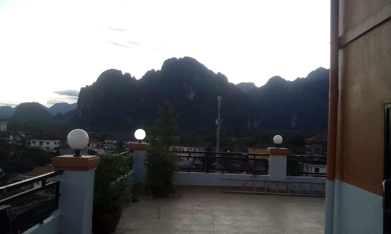 Tna Hotel Vang Vieng Luaran gambar